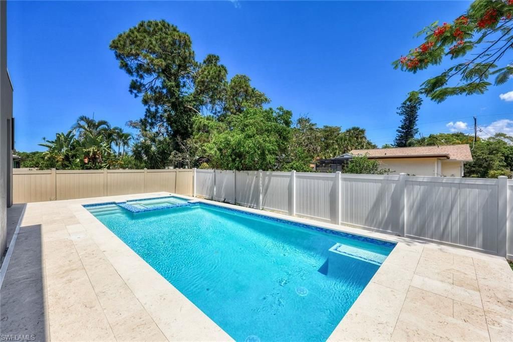 1297 Trail Terrace Dr , Naples, FL 34103 Photo