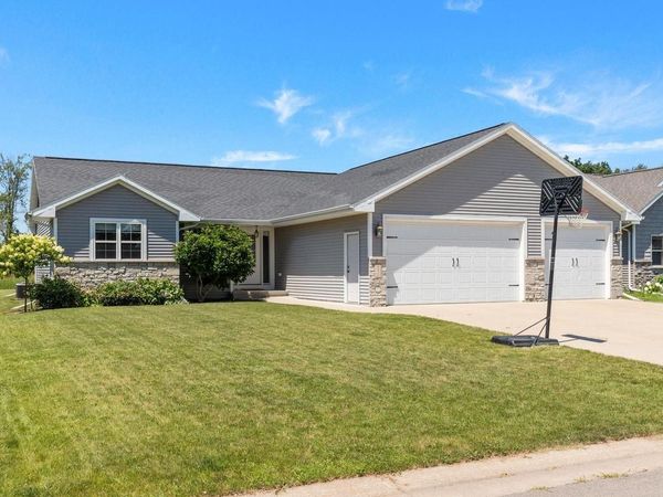 N8973 SPRING VALLEY ROAD, Menasha, WI 54952