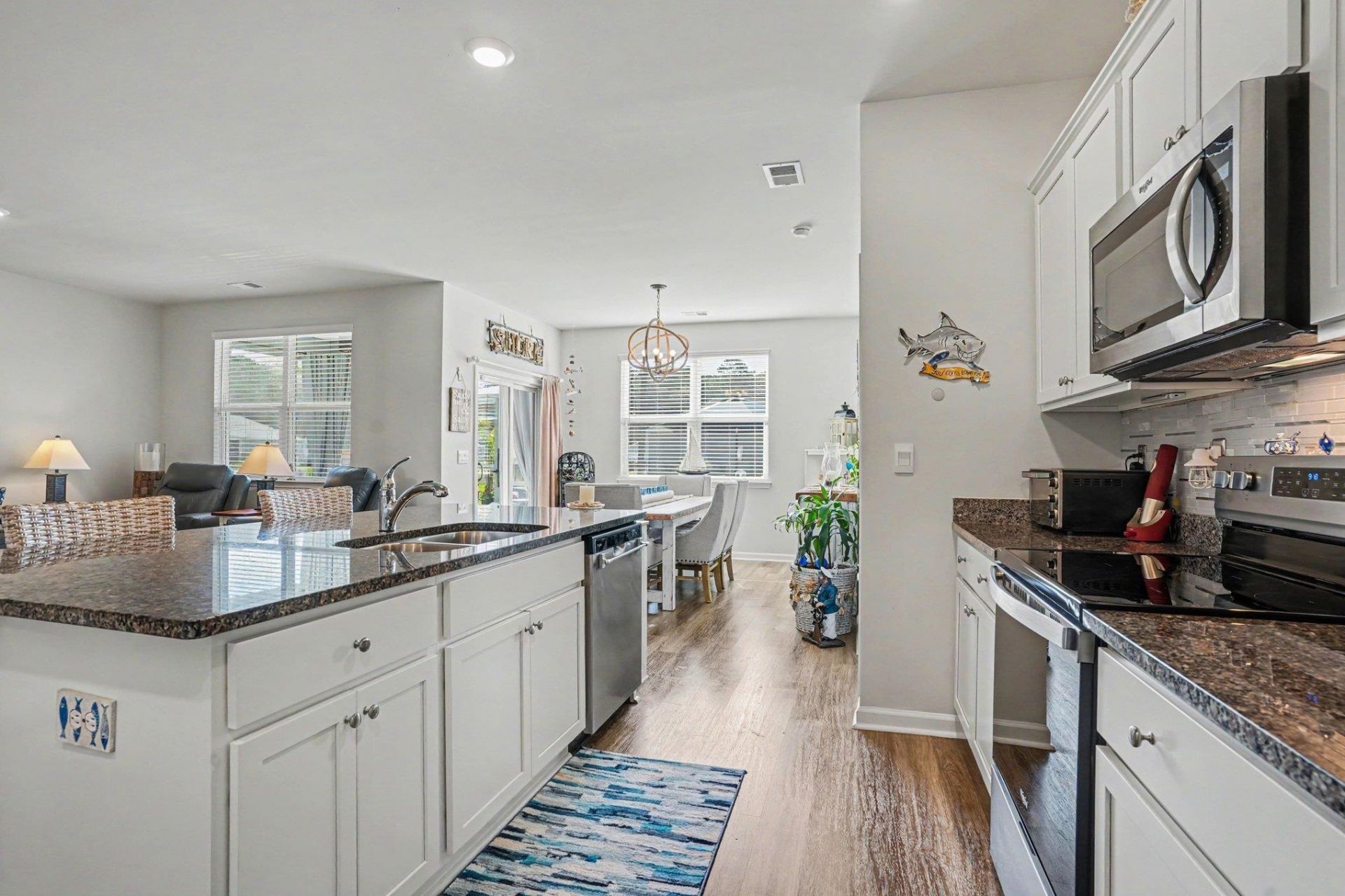 479 Samara Dr.  Photo 13