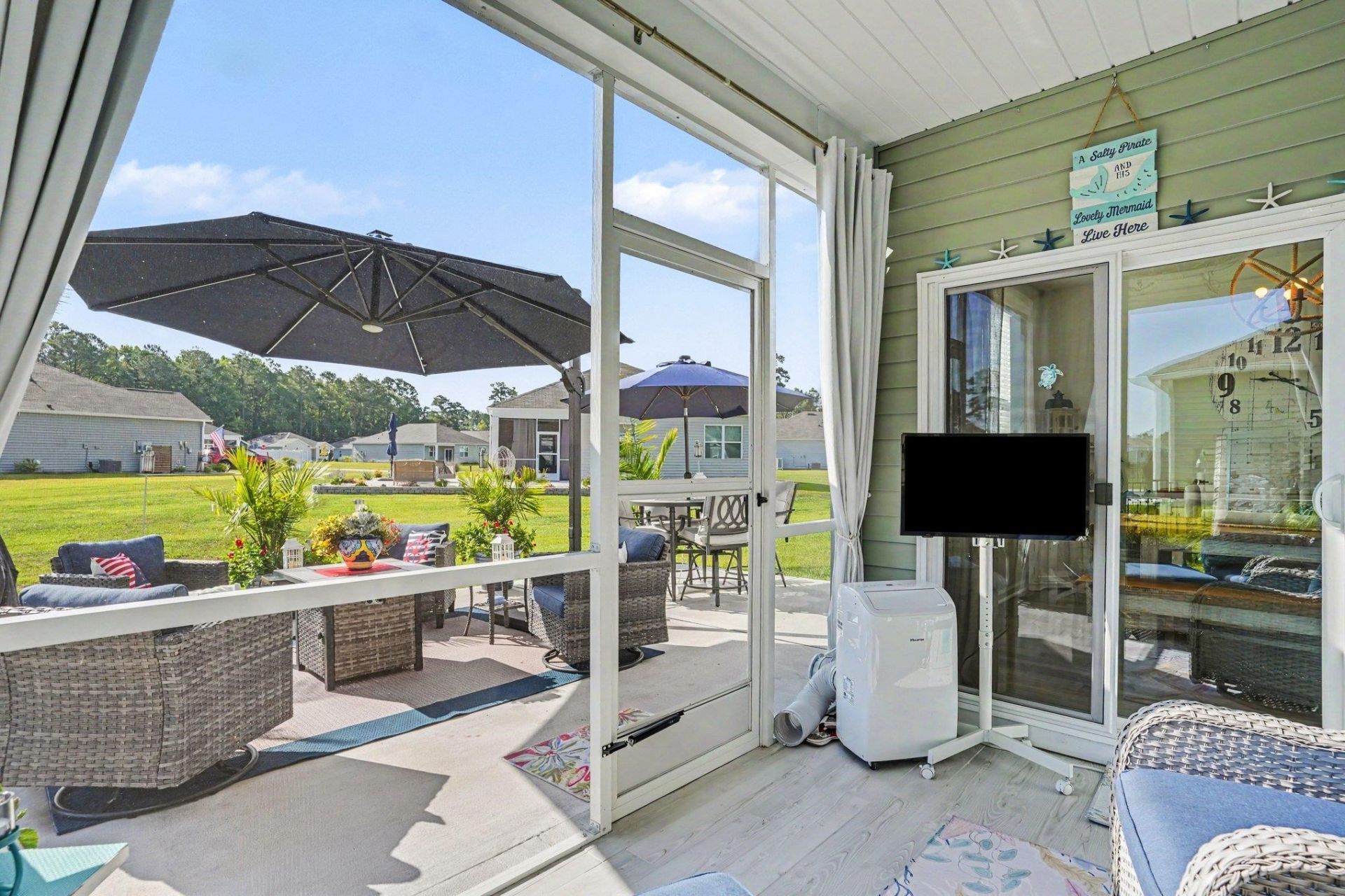 479 Samara Dr.  Photo 28