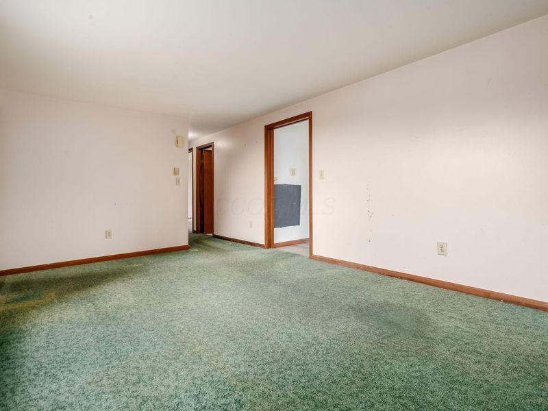3642 Warrensburg Road , Delaware, OH 43015 Photo 6
