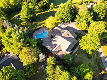 8861 Pleasantview, Salem Twp, MI 48168