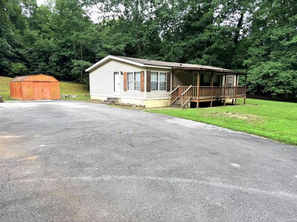 192 Lookout Tower Road NW, Charleston, TN 37310