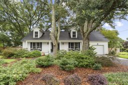 1114 Meadowcroft Lane photo 4