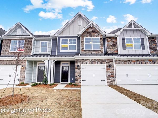 4371 Black Court , Harrisburg, NC 28075