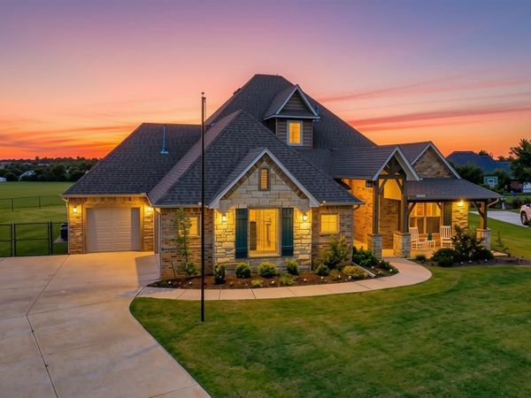 2126 NW 34th Street, Newcastle, OK 73065