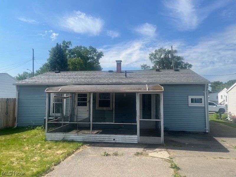3613 146th Street, Toledo, OH 43611 Photo 2