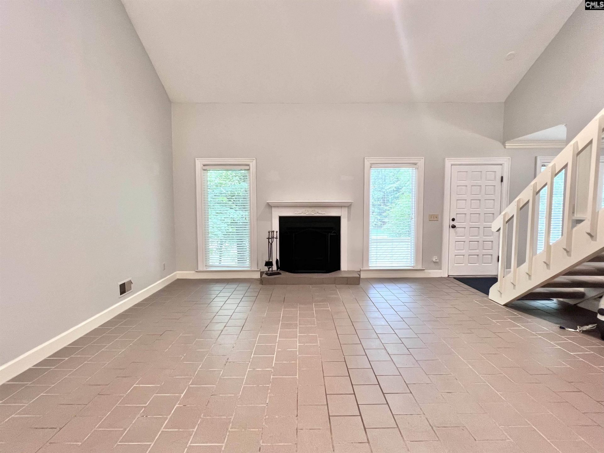 1800 Briarcreek Court  Photo 4