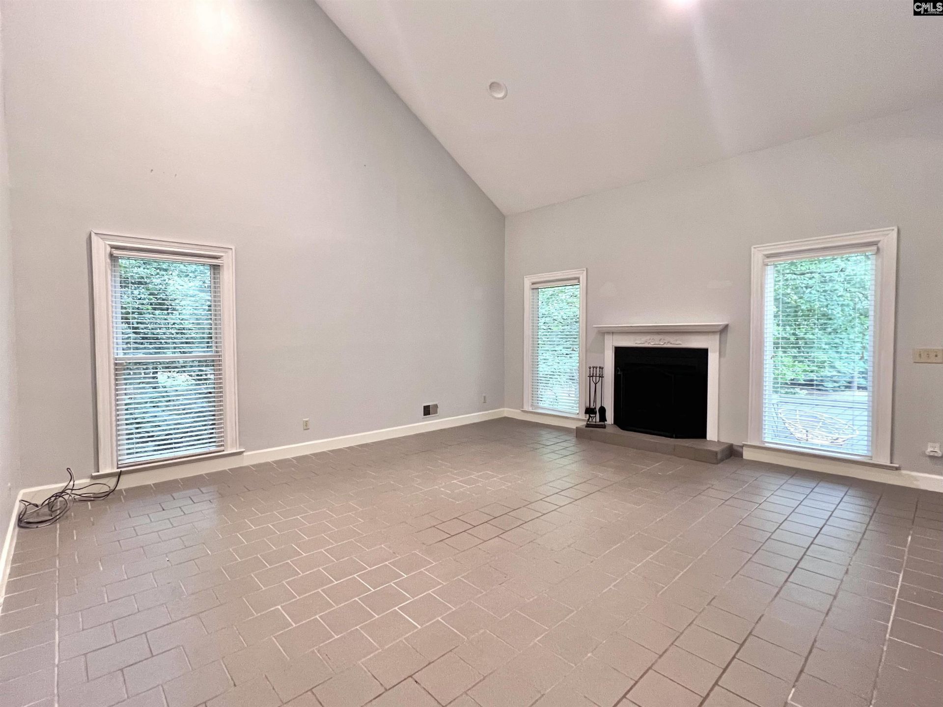 1800 Briarcreek Court  Photo 5