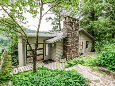 153 Green Pond, Sherman, CT 06784