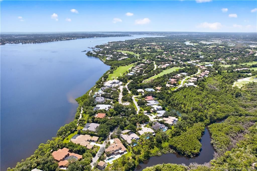 601 NW Winters Creek Road, Palm City, FL 34990 Photo