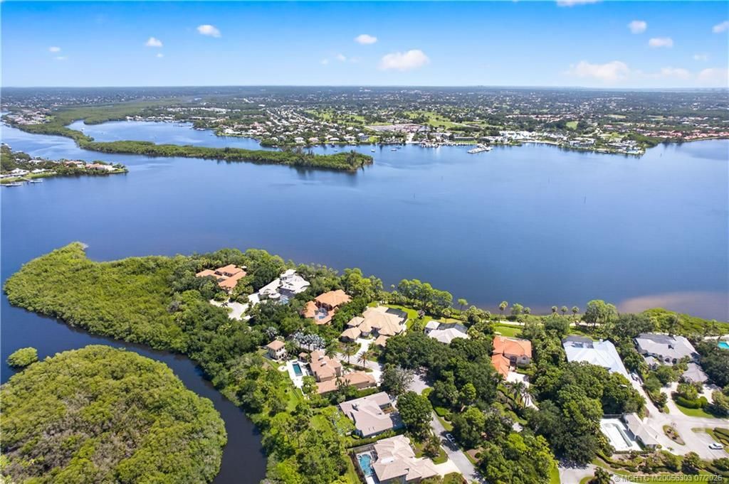 601 NW Winters Creek Road, Palm City, FL 34990 Photo