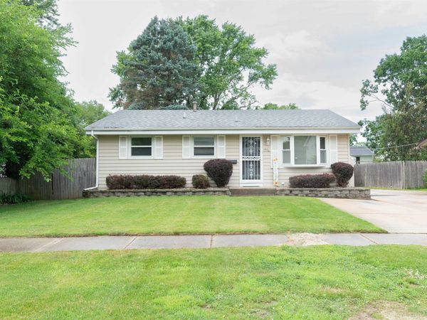1527 S Main Street, BELVIDERE, IL 61008