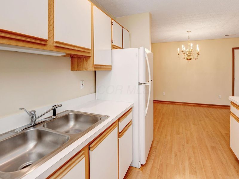 279 Goosepond Road , Unit D, Newark, OH 43055 Photo 10