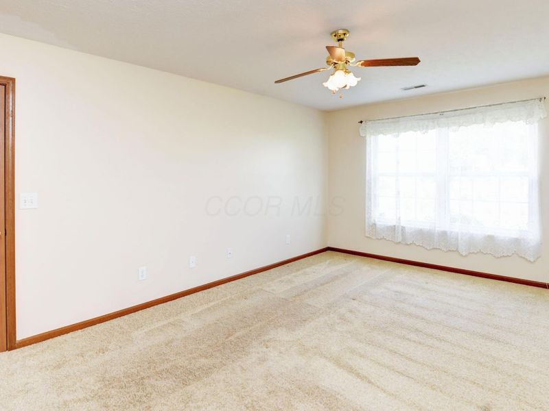 279 Goosepond Road , Unit D, Newark, OH 43055 Photo 13