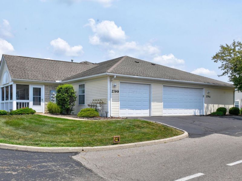 279 Goosepond Road , Unit D, Newark, OH 43055 Photo 2