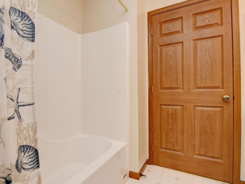 279 Goosepond Road , Unit D, Newark, OH 43055 Photo 25