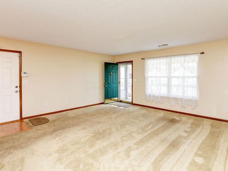 279 Goosepond Road , Unit D, Newark, OH 43055 Photo 7