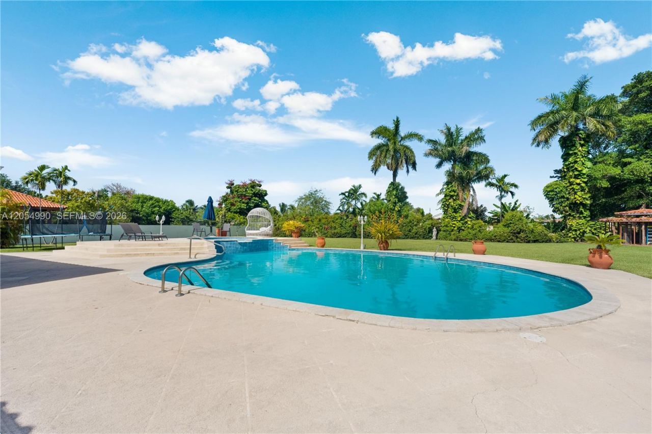 2605 SW 115th Ave , Miami, FL 33165 Photo