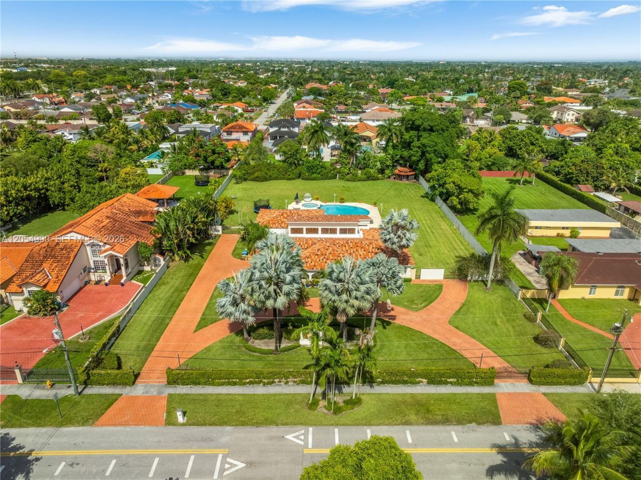 2605 SW 115th Ave , Miami, FL 33165 Photo