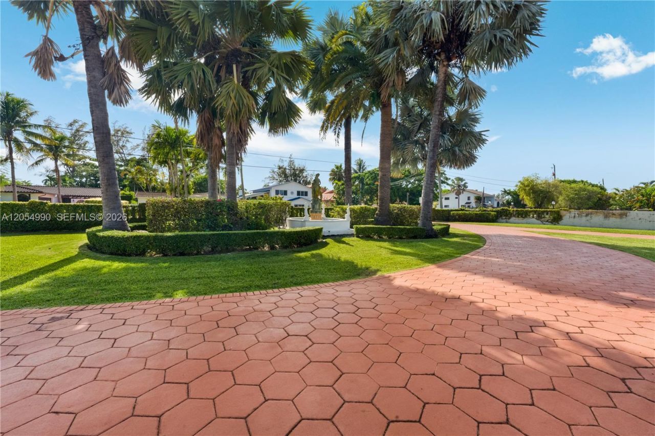 2605 SW 115th Ave , Miami, FL 33165 Photo
