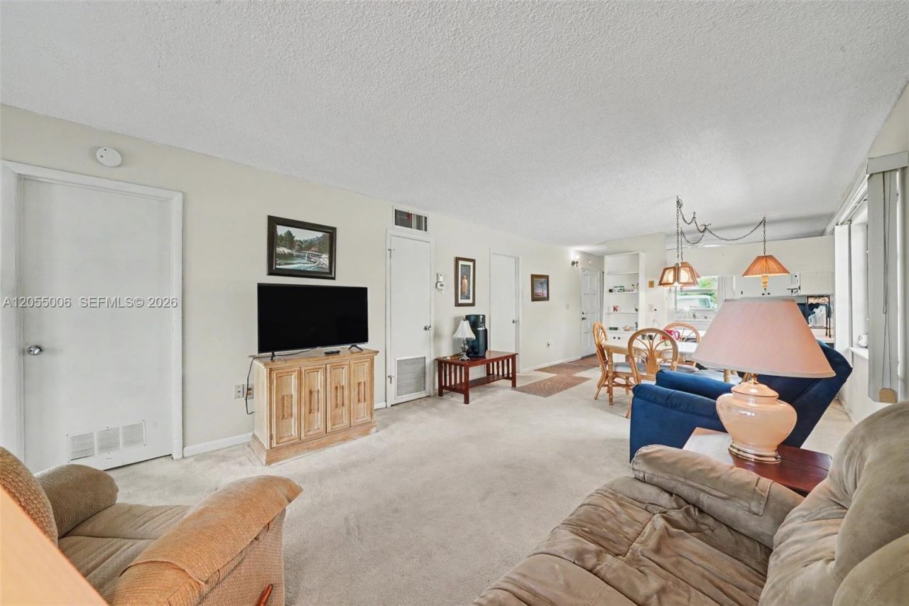 100 Fairway Ct, Lake Placid, FL 33852 Photo
