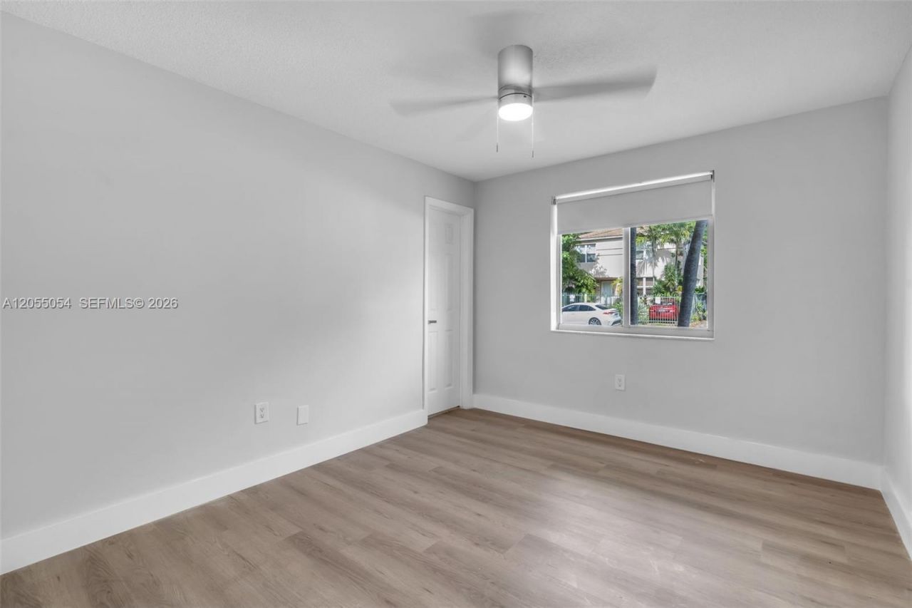 560 NE 63rd St , Miami, FL 33138 Photo