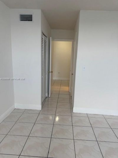 9440 Fontainebleau Blvd , Unit 514, Miami, FL 33172 Photo