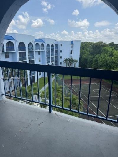 9440 Fontainebleau Blvd , Unit 514, Miami, FL 33172 Photo