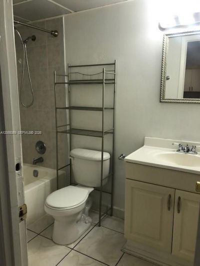 9440 Fontainebleau Blvd , Unit 514, Miami, FL 33172 Photo