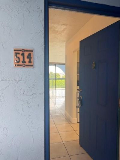 9440 Fontainebleau Blvd , Unit 514, Miami, FL 33172 Photo