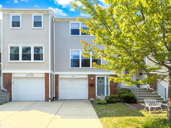 2015 Stanley Court , Schaumburg, IL 60194