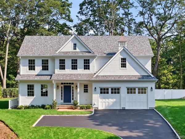 5 Glen Way , Cold Spring Harbor, NY 11724