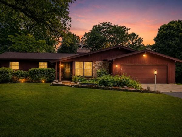 7710 S Logan Ave, Oak Creek, WI 53154