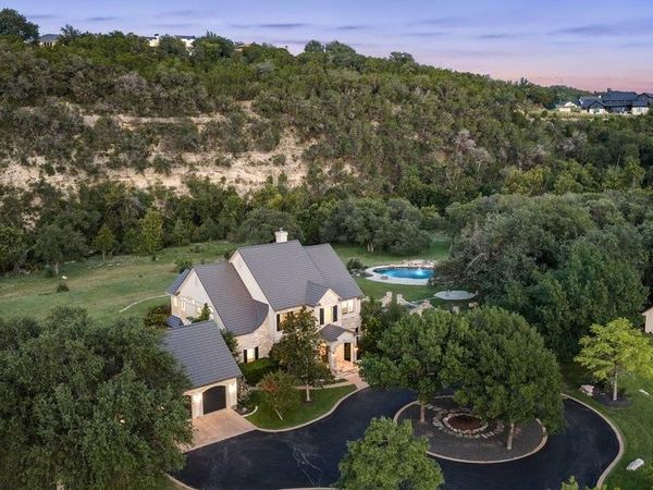 4605 Wild Cow CV , Spicewood, TX 78669