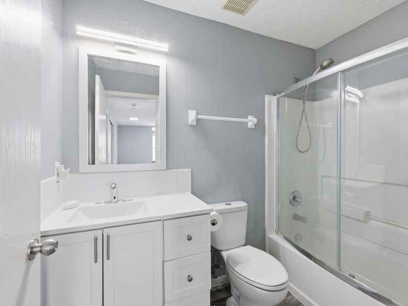 4650 Kenross Drive, Columbus, OH 43207 Photo 31