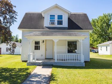 313 Minnesota Avenue E, Sebeka, MN 56477