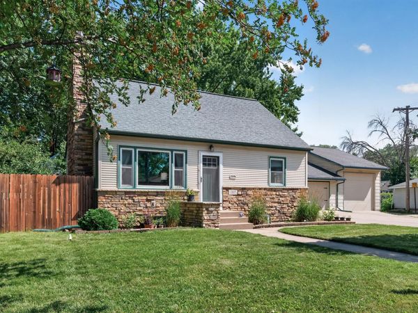1805 42nd Avenue NE, Columbia Heights, MN 55421