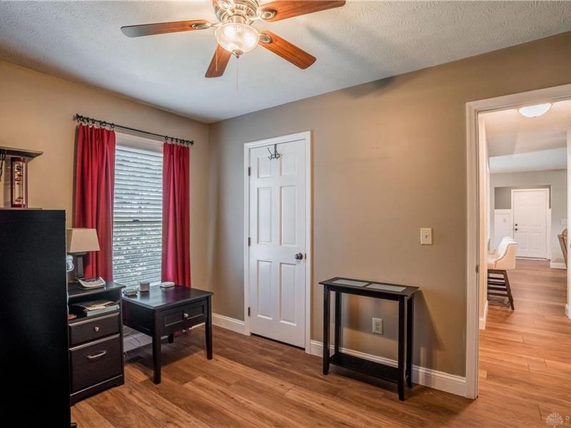 827 Meyers Court, Vandalia, OH 45377 Photo 10