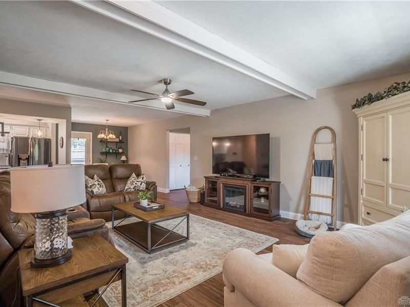 827 Meyers Court, Vandalia, OH 45377 Photo 3