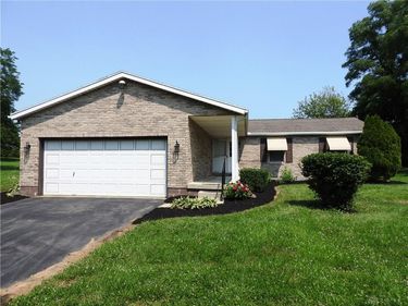 8180 Dog Leg Road, Butler Township, OH 45414