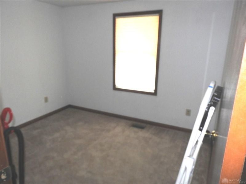 8180 Dog Leg Road, Butler Township, OH 45414 Photo 9