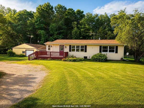 W11639 W TOWN HALL ROAD, Gresham, WI 54128
