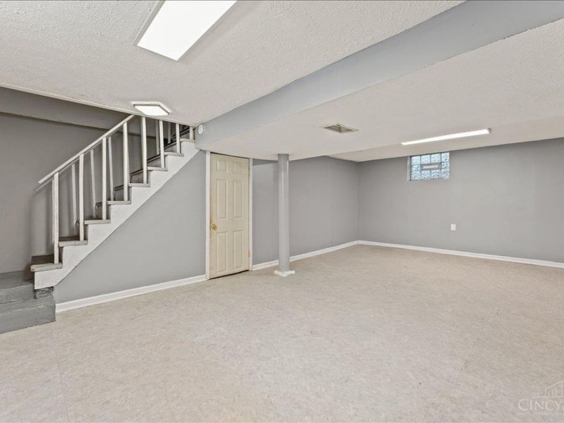 10 Hartwell Court, Cincinnati, OH 45216 Photo 20