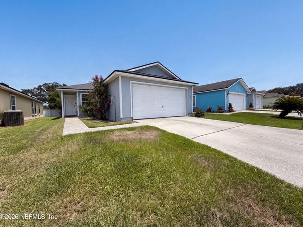 7923 CHERRY BLOSSOM Drive N, Jacksonville, FL 32216