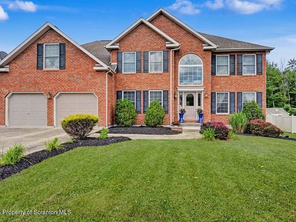 407 Alice Street, Olyphant, PA 18447