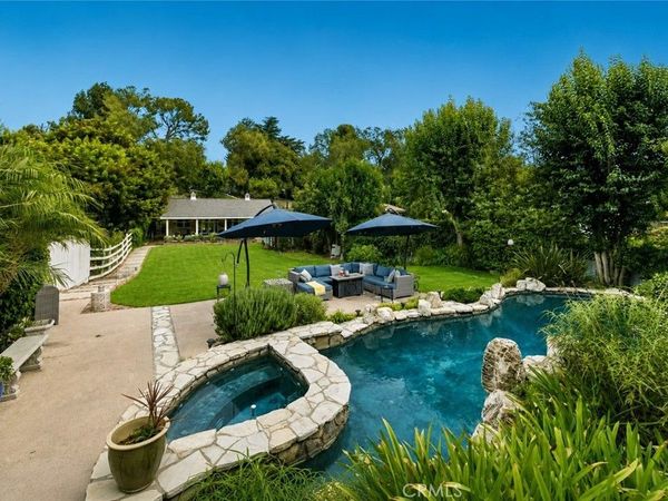 24 Buckskin Lane , Rolling Hills Estates, CA 90274