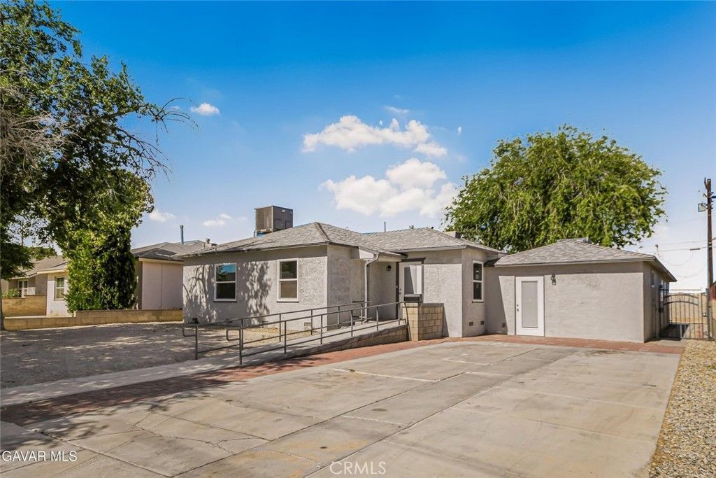 44503 Fern Avenue, Lancaster, CA 93534 Main Photo