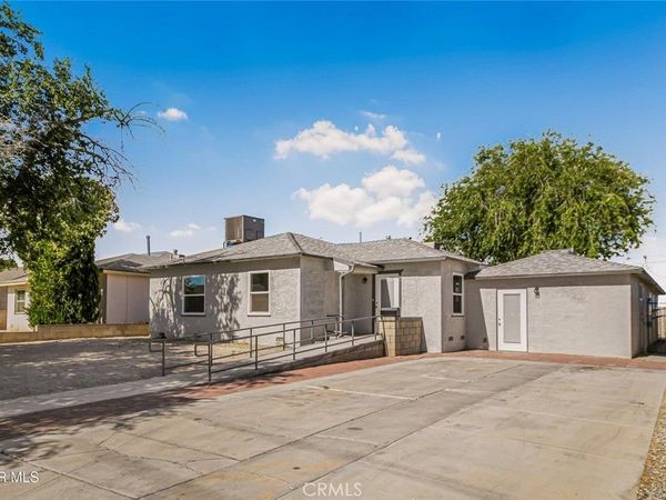44503 Fern Avenue, Lancaster, CA 93534