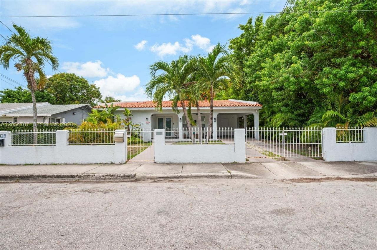 1024 SW 13th Ct, Miami, FL 33135 Photo